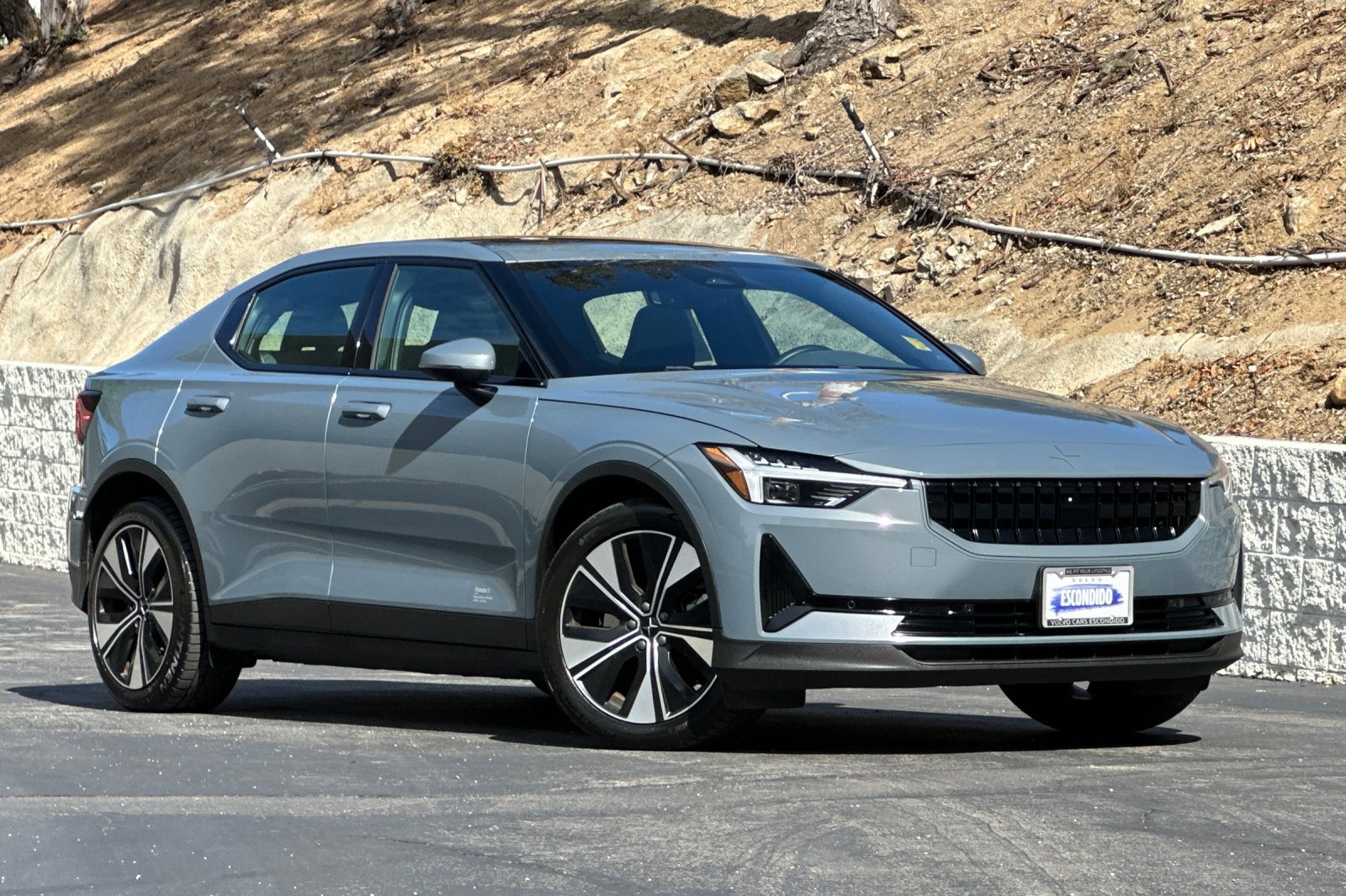 Used 2023 Polestar Polestar 2 AWD/4WD image 2
