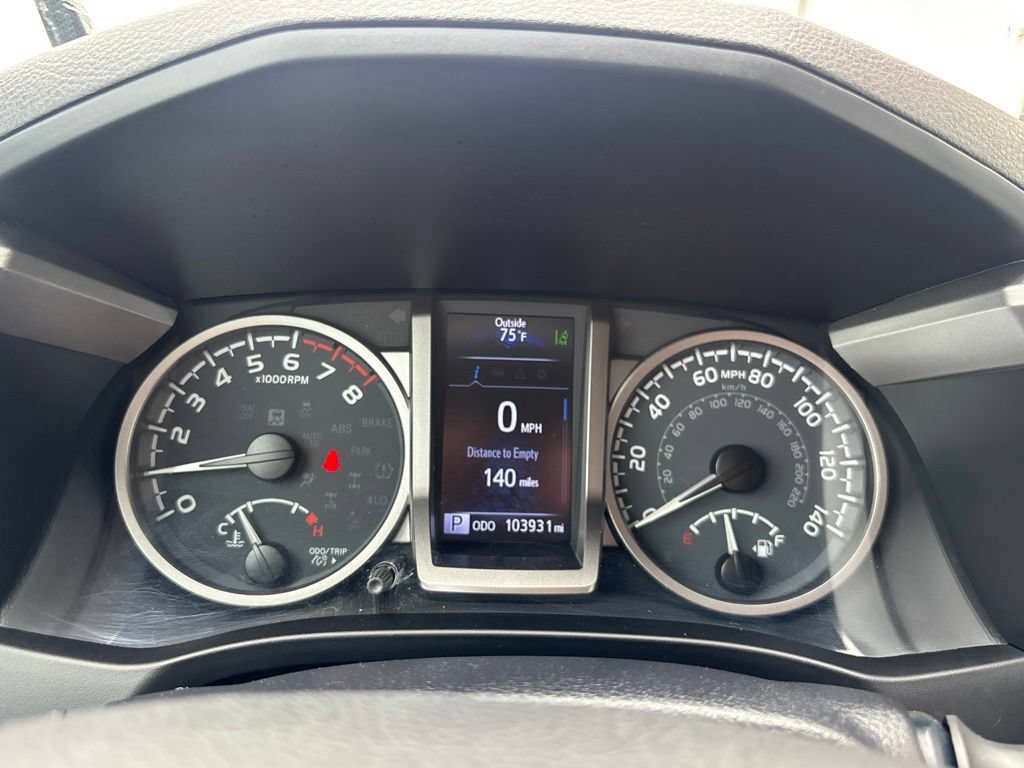 Used 2021 Toyota Tacoma SR5 RWD image 21