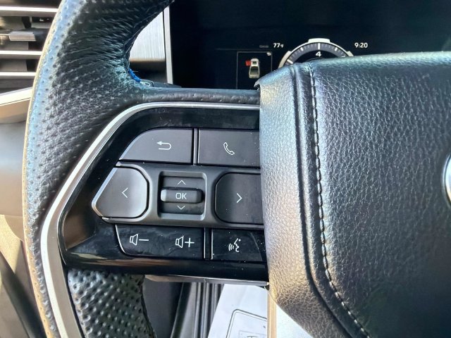 Used 2024 Toyota Tundra Platinum AWD/4WD image 28