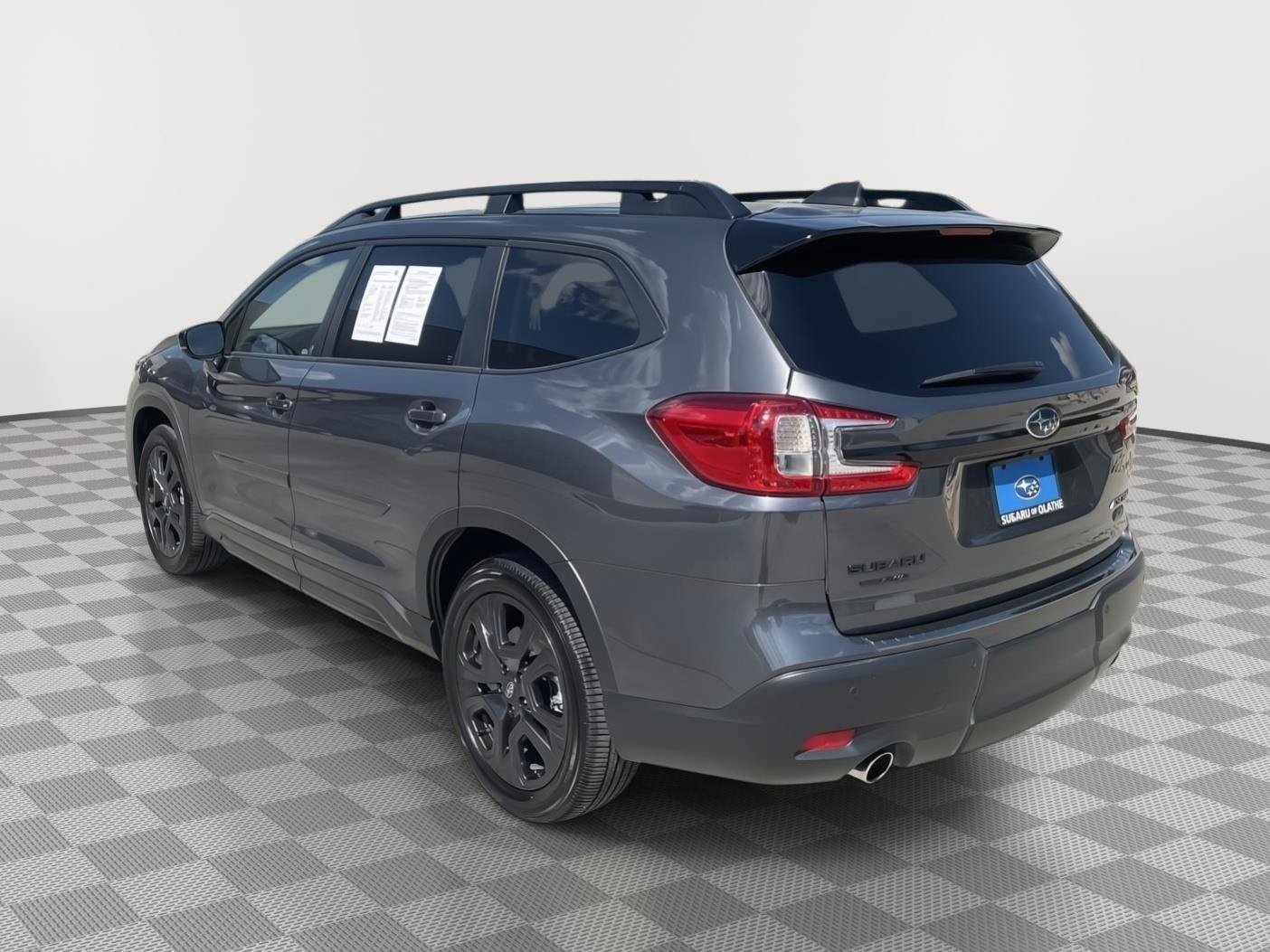 Certified 2025 Subaru Ascent Bronze Edition AWD/4WD image 15