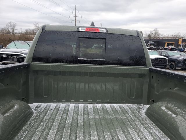 New 2026 RAM 1500 4x4 Crew Cab image 5