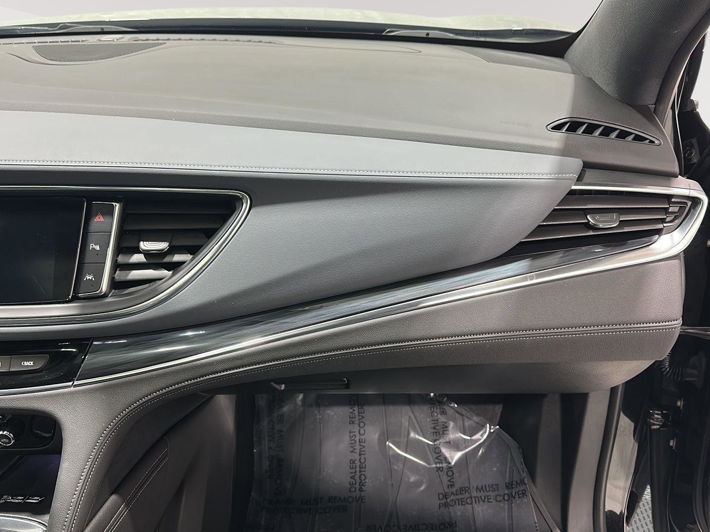 Used 2023 Buick Enclave Essence w/ Experience Buick Package image 28