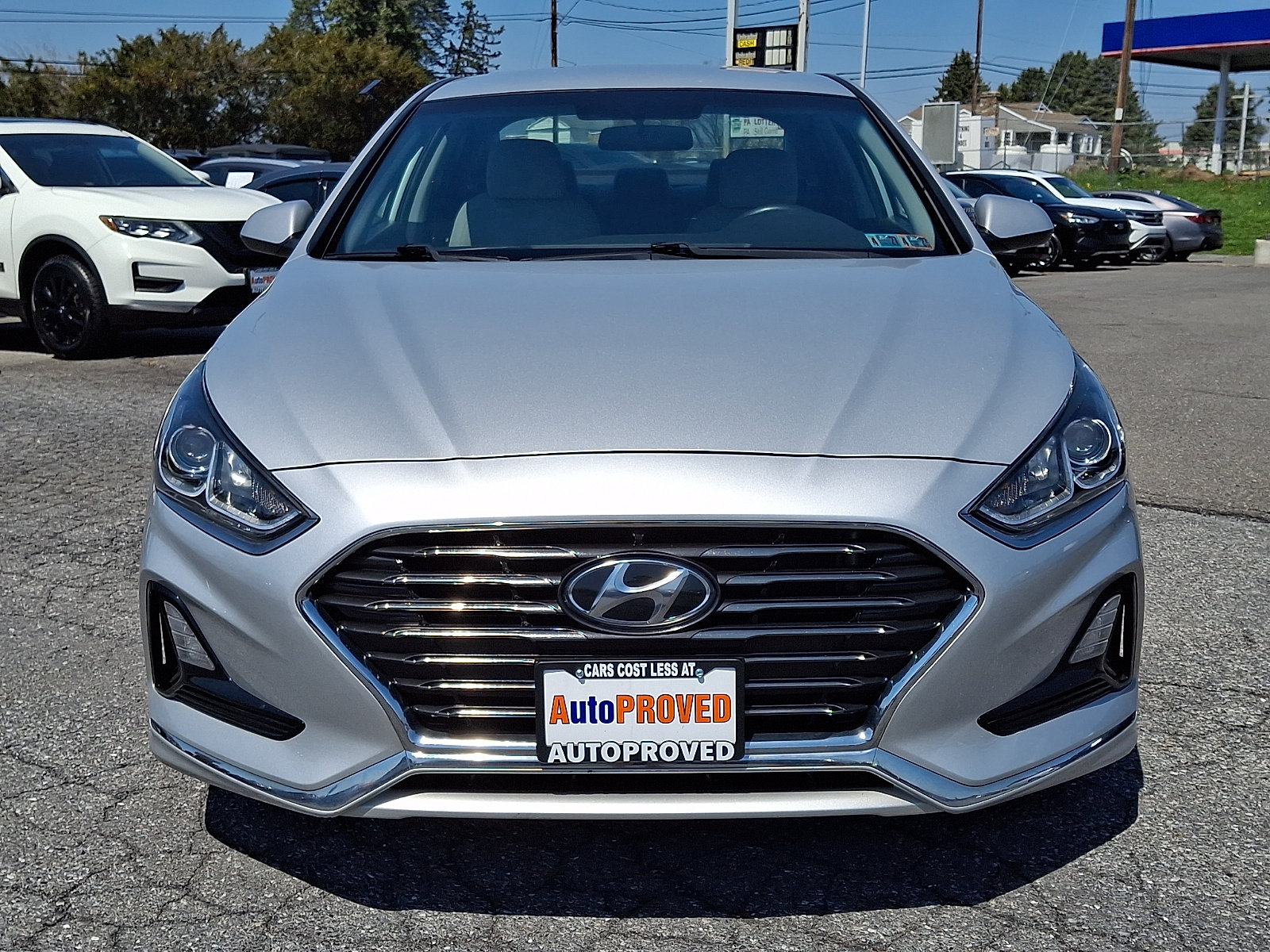 Used 2019 Hyundai Sonata SE FWD image 2