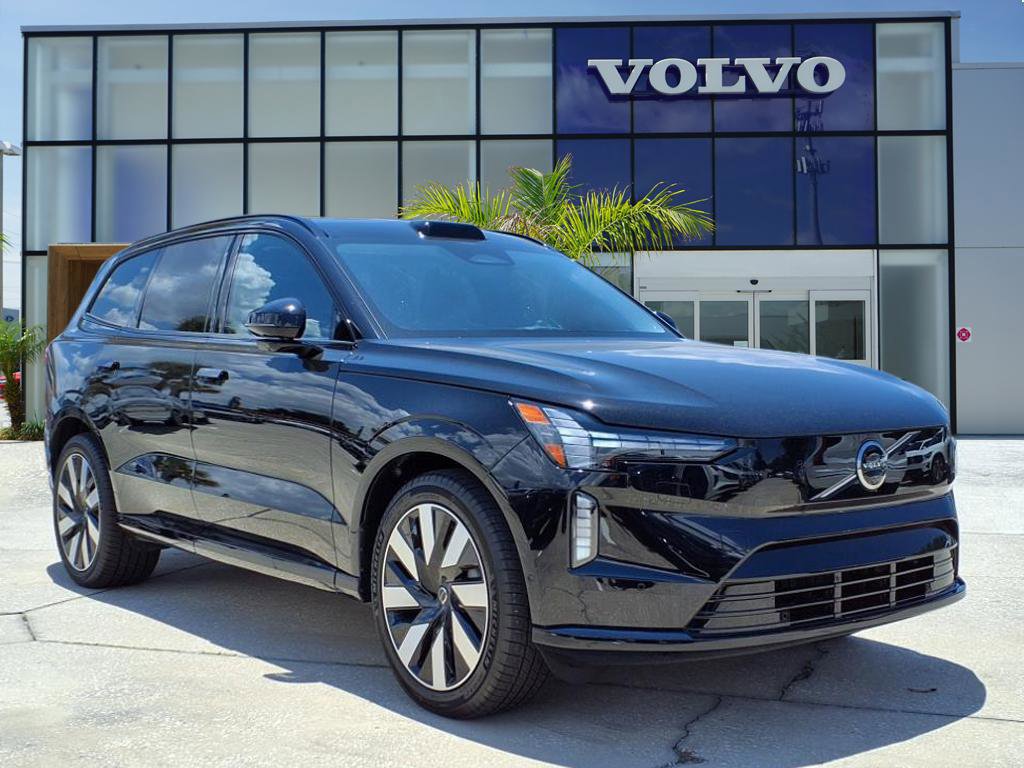 Used 2025 Volvo EX90 Ultra