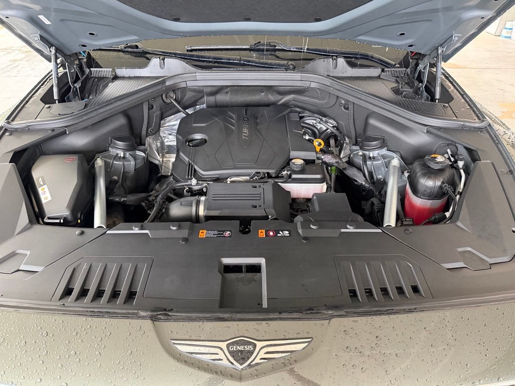 Used 2025 Genesis GV80 2.5T Standard AWD/4WD image 12