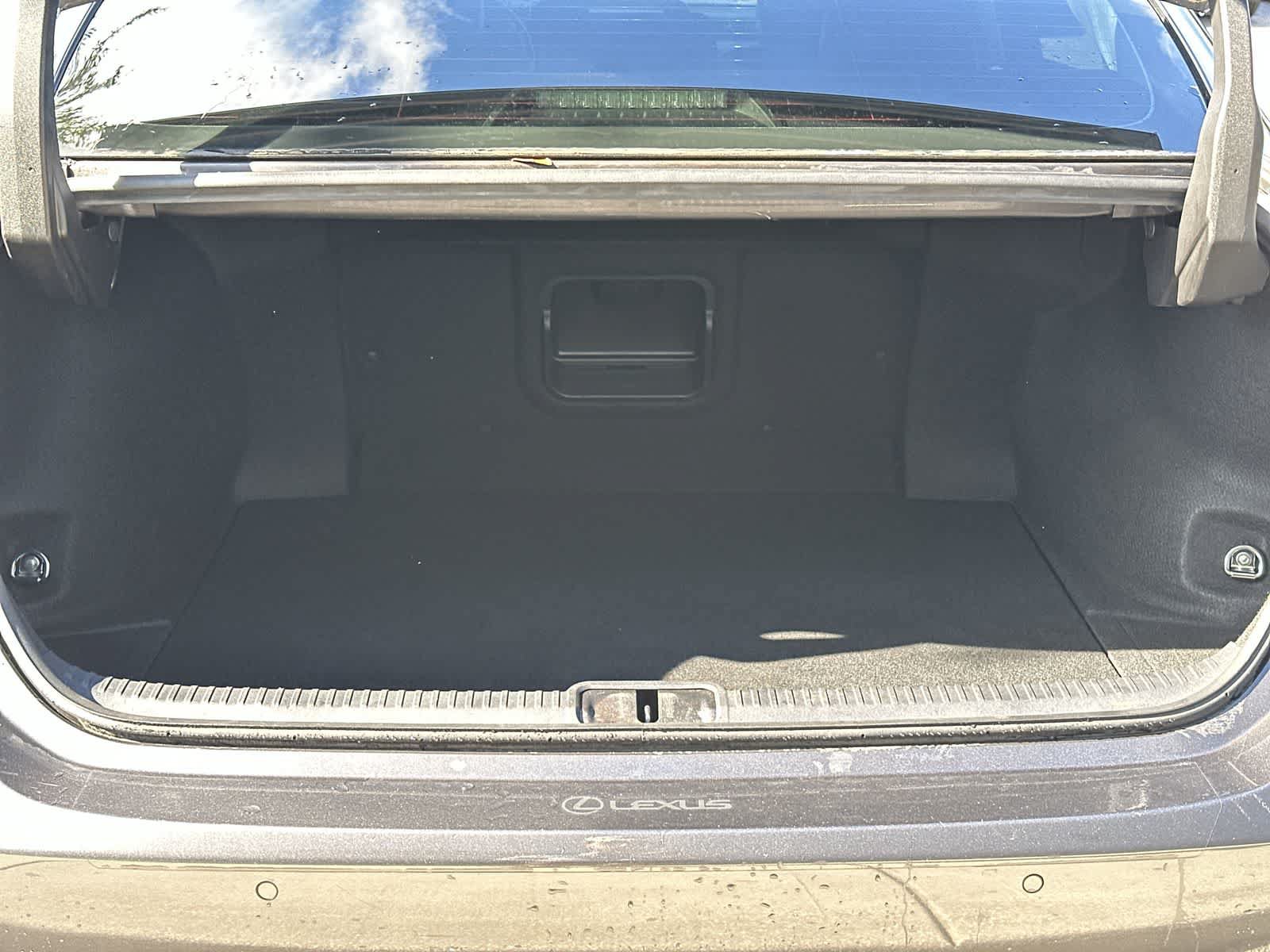Used 2023 Lexus ES 250 w/ Premium Package AWD/4WD image 16