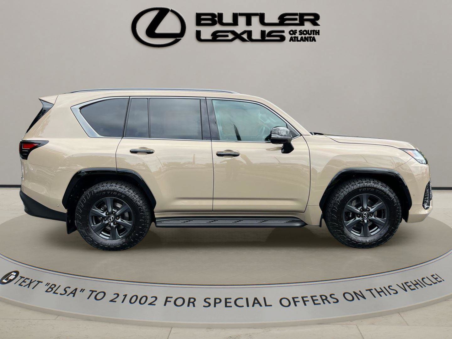 New 2025 Lexus LX 700h Overtrail image 4