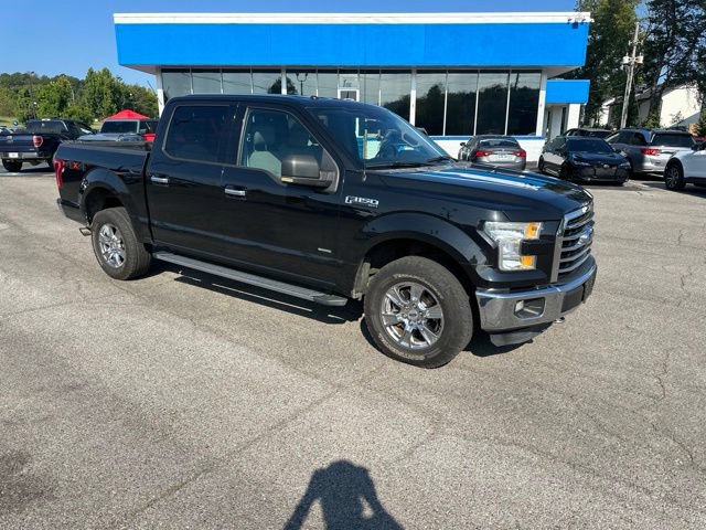 Used 2015 Ford F150 XLT w/ Equipment Group 302A Luxury AWD/4WD image 15