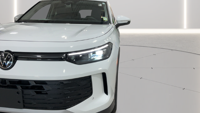 New 2026 Volkswagen Tiguan SE AWD/4WD image 31