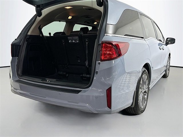Used 2025 Honda Odyssey Touring image 27