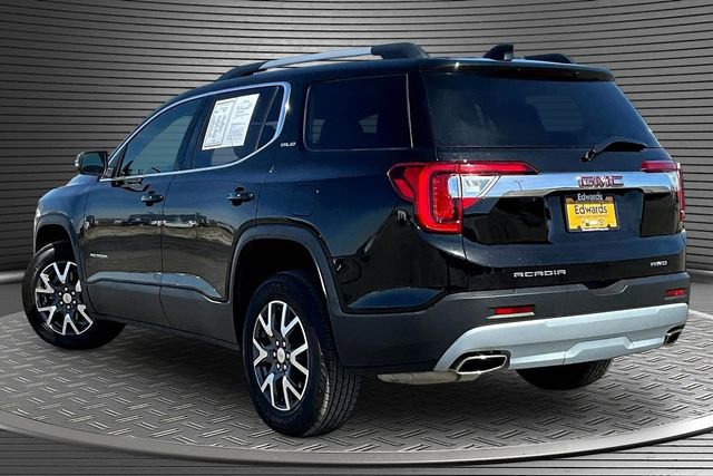 Used 2023 GMC Acadia SLE w/ Driver Convenience Package image 4
