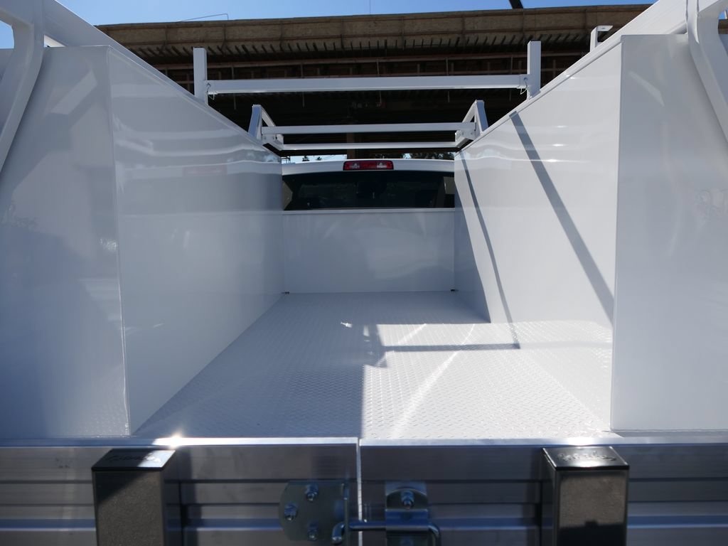 New 2026 RAM 4500 Tradesman w/ Chrome Appearance Group RWD image 22