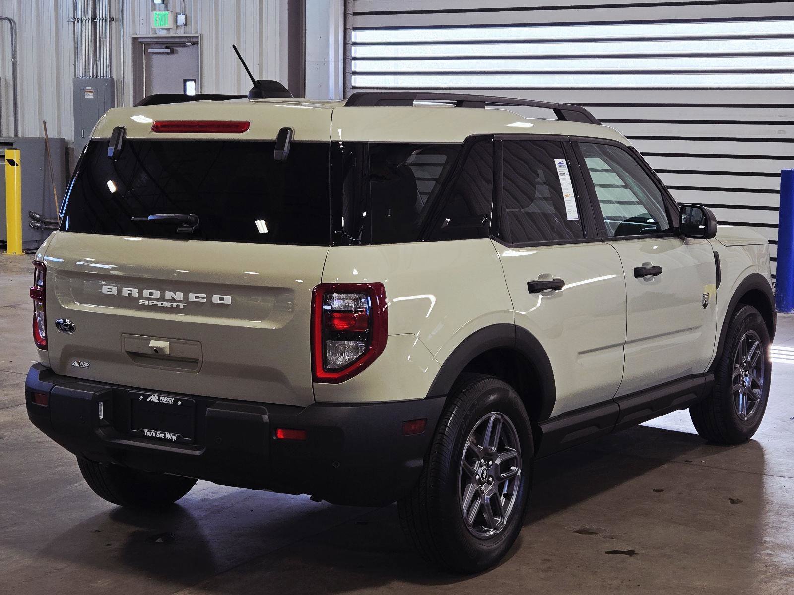 Used 2025 Ford Bronco Sport Big Bend w/ Convenience Package image 4