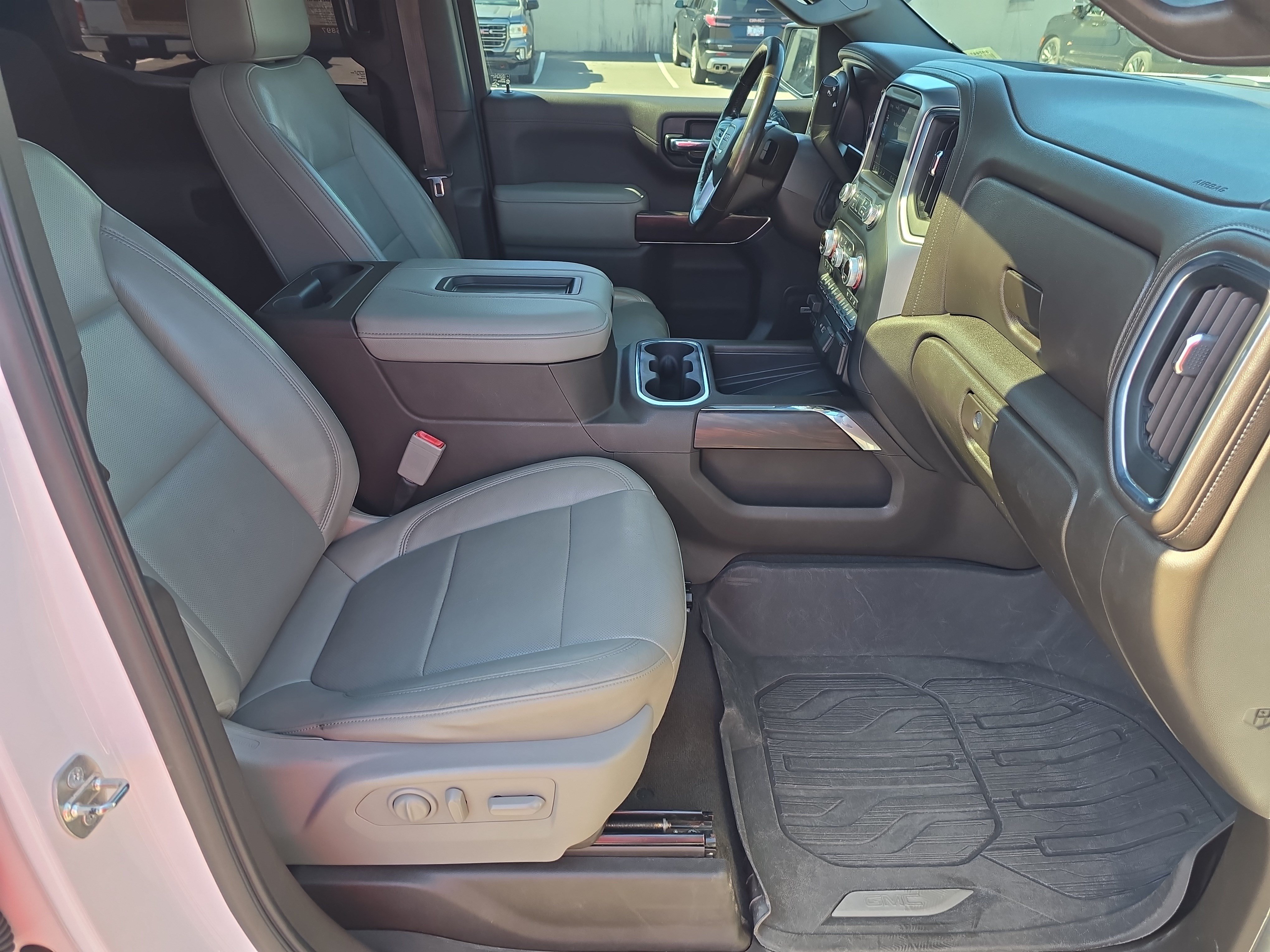 Used 2020 GMC Sierra 1500 SLT w/ SLT Premium Plus Package AWD/4WD image 10