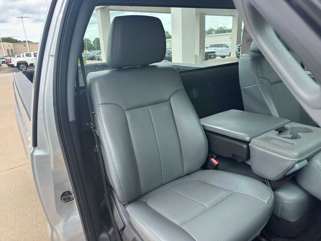 Used 2015 Ford F250 XL w/ Power Equipment Group AWD/4WD image 29