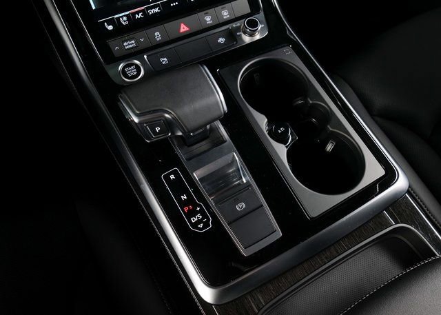 Certified 2025 Audi Q7 2.0T Premium Plus w/ Premium Plus Package image 15