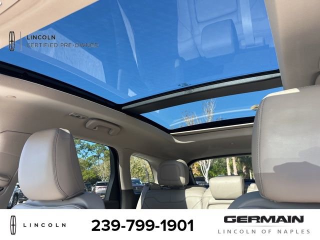 Used 2022 Lincoln Corsair Reserve w/ Elements Package image 10