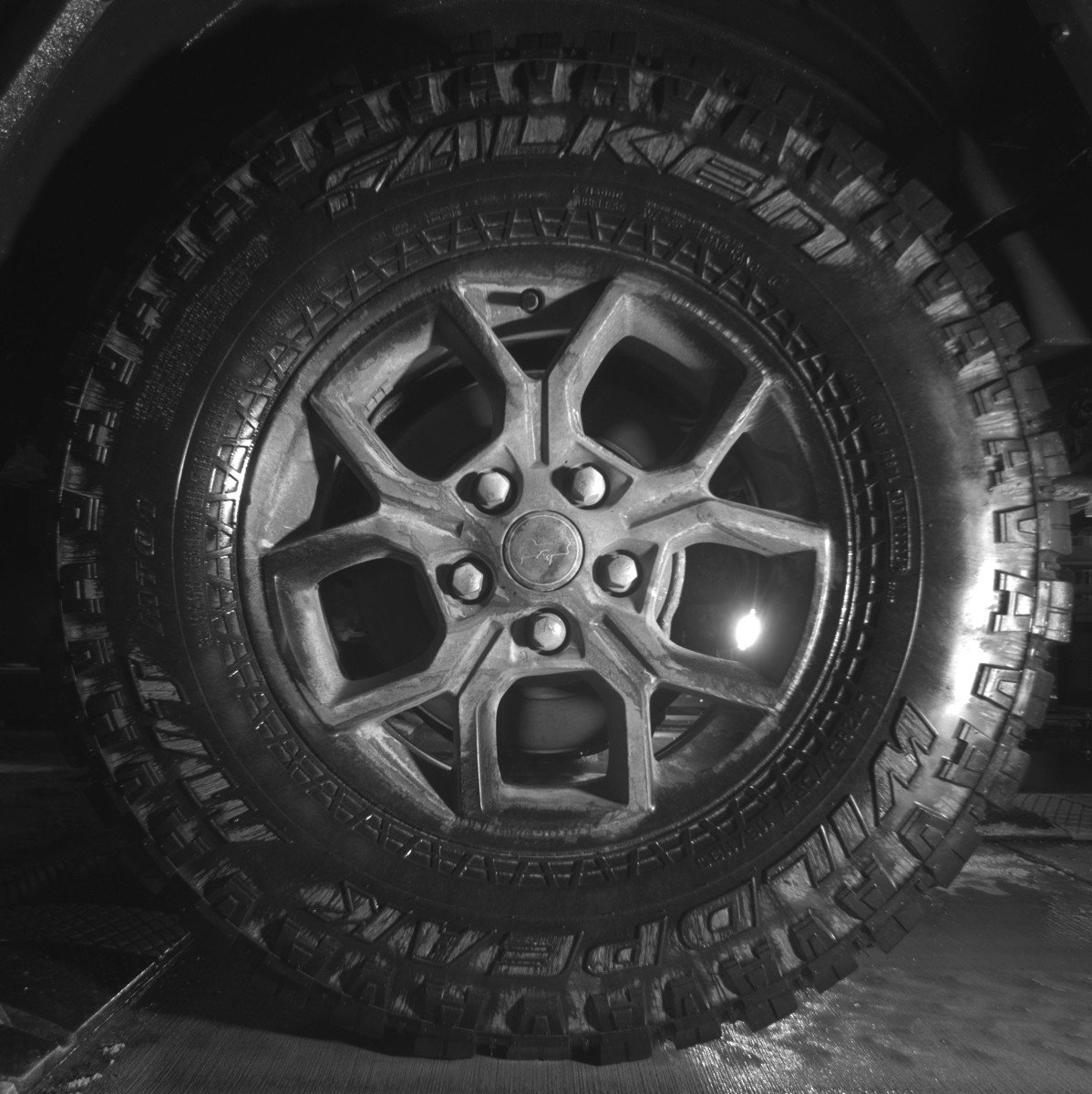 Used 2025 Jeep Wrangler Willys image 12