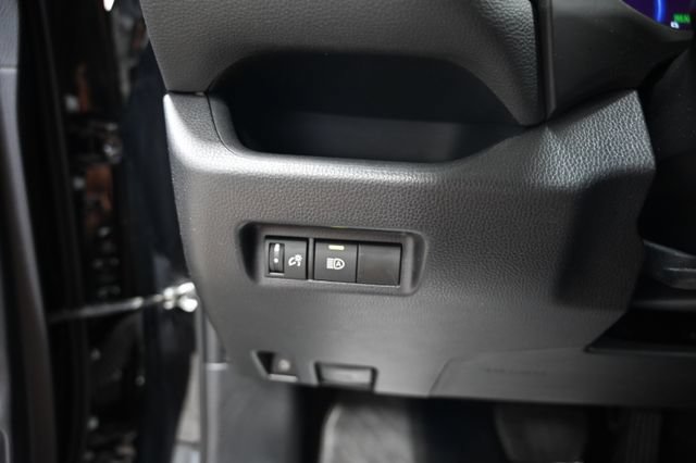 Used 2024 Toyota RAV4 XLE AWD/4WD image 25
