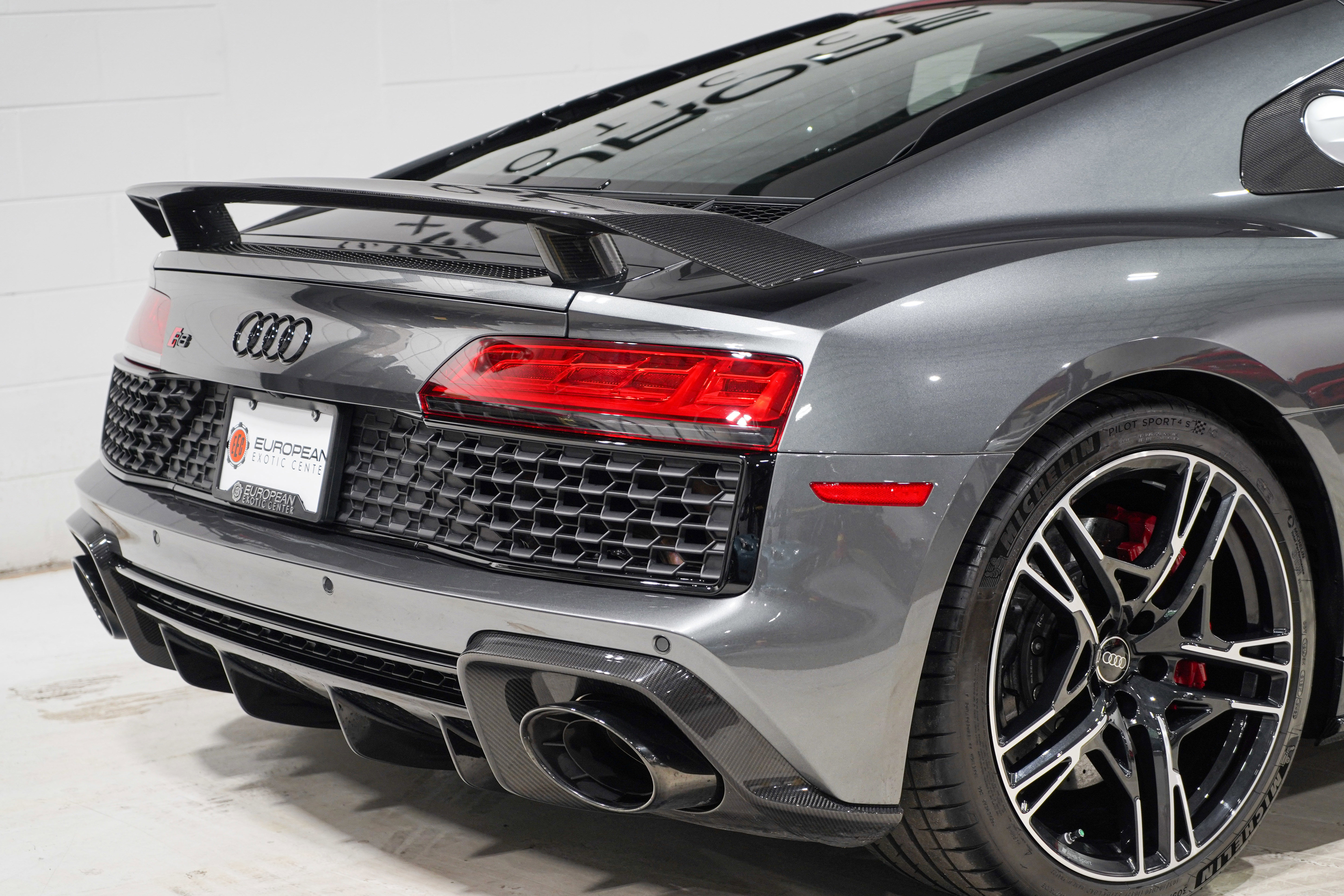 Used 2023 Audi R8 V10 performance AWD/4WD image 22