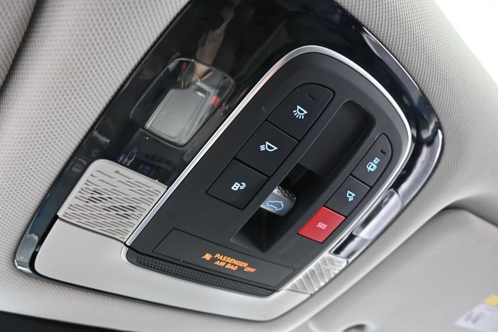 Used 2024 Hyundai Palisade SEL w/ Premium Package FWD image 26