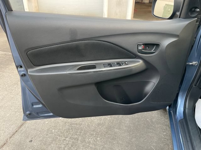 Used 2012 Toyota Yaris Sedan FWD image 11