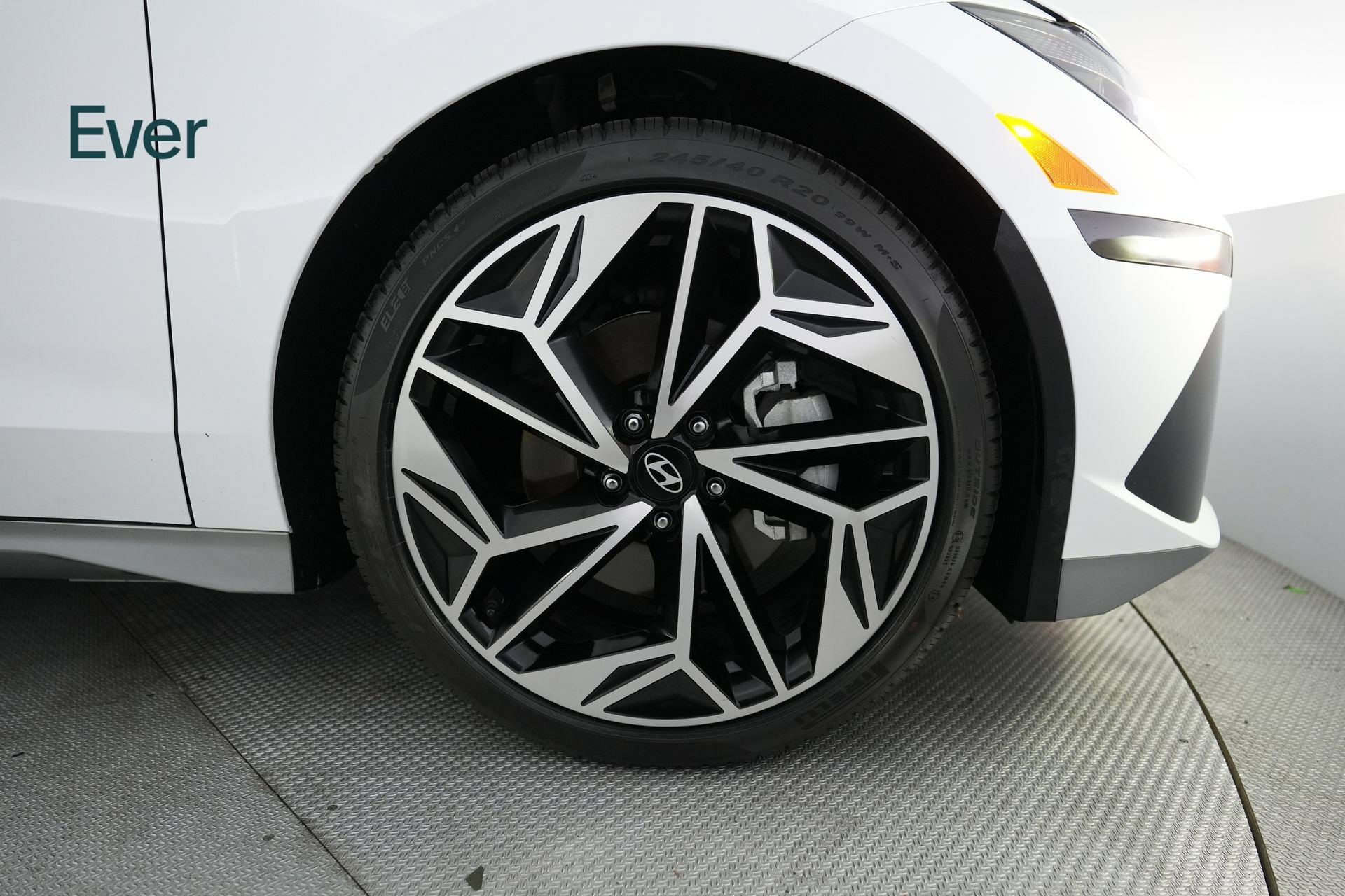 Used 2024 Hyundai Ioniq 6 Limited RWD image 20