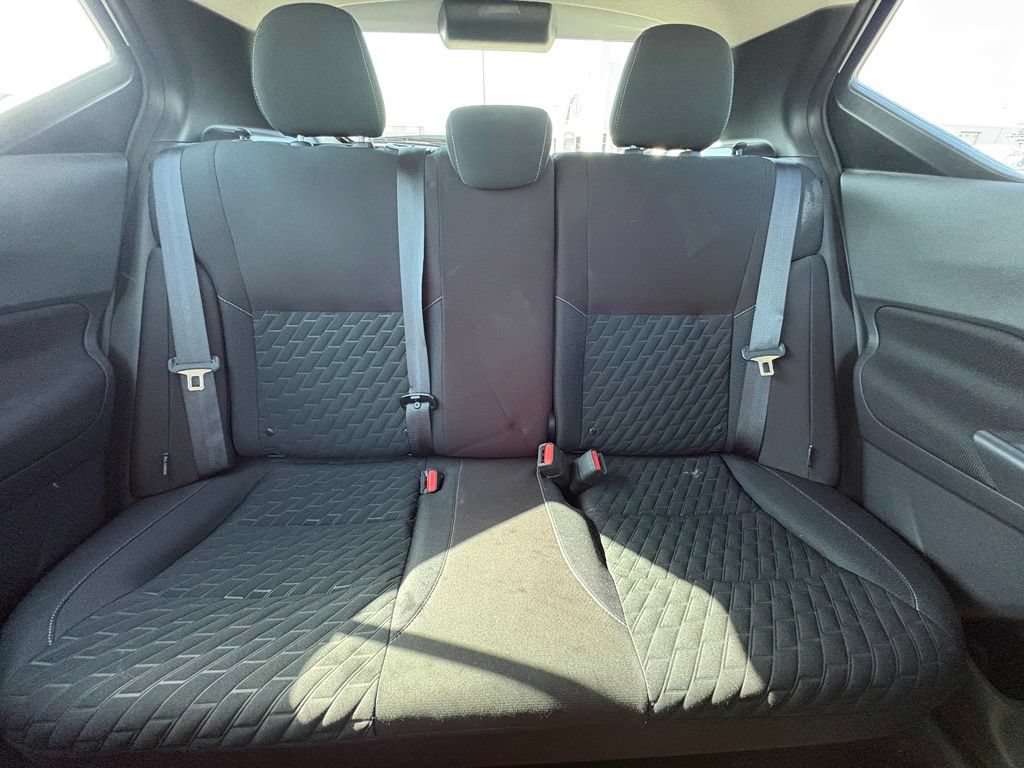 Used 2021 Nissan Kicks S FWD image 27