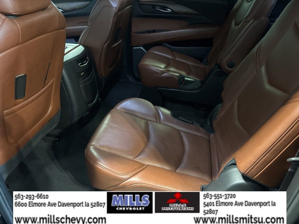 Used 2015 Cadillac Escalade ESV Premium AWD/4WD image 13
