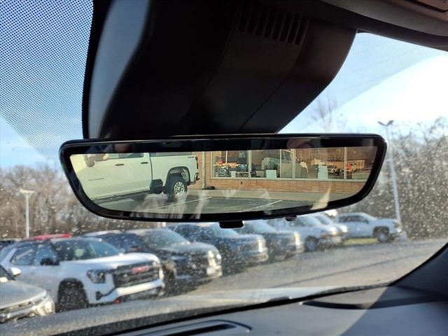 Used 2024 Chevrolet Tahoe Premier w/ Advanced Technology Package AWD/4WD image 35