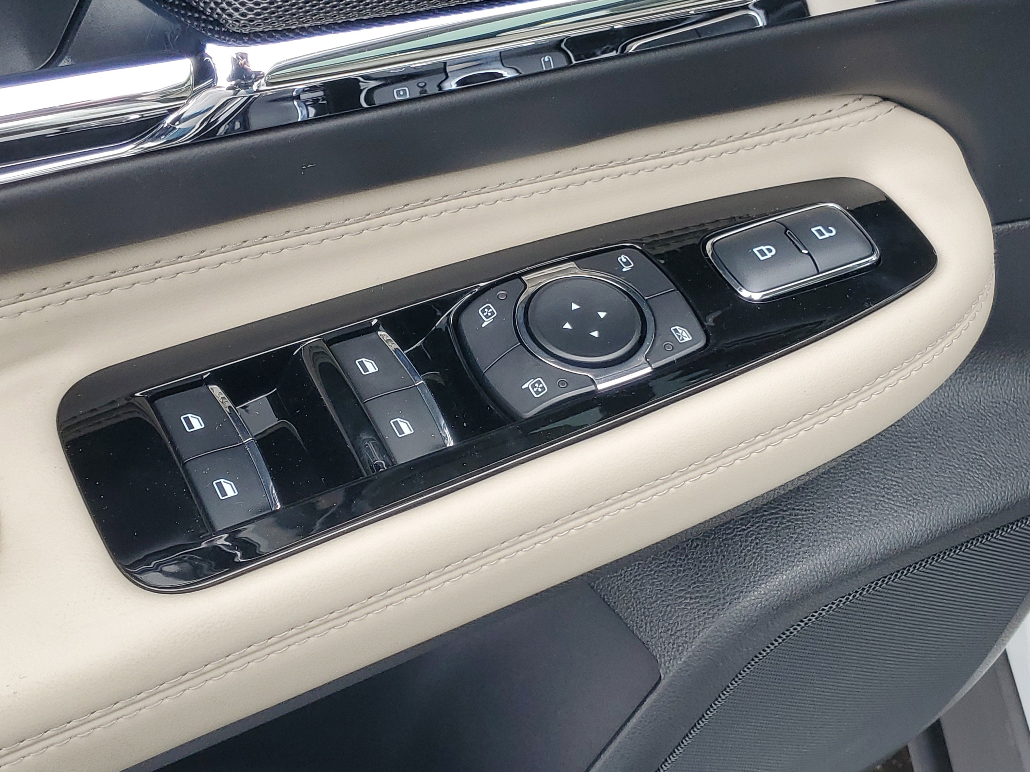 New 2026 Lincoln Corsair Grand Touring image 10