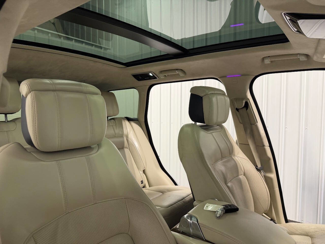 Used 2019 Land Rover Range Rover Supercharged image 22