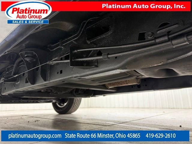 Used 2017 Ford F150 XLT w/ Equipment Group 302A Luxury AWD/4WD image 9