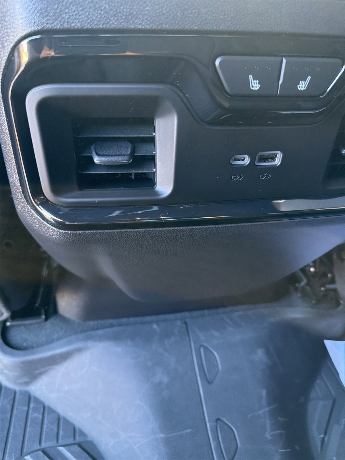 Used 2024 GMC Sierra 1500 AT4X w/ AT4X AEV Edition image 14