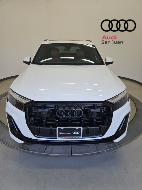 Certified 2025 Audi Q7 2.0T Premium Plus w/ Premium Plus Package image 2
