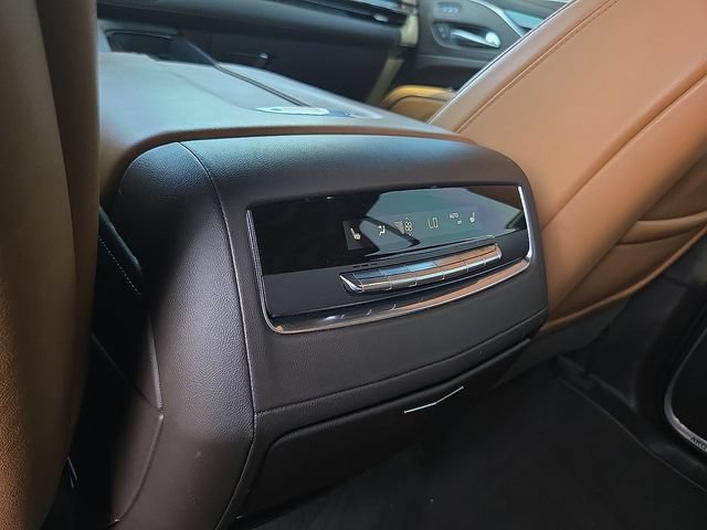 Used 2021 Cadillac Escalade Sport w/ Driver Assist Tech Package AWD/4WD image 12