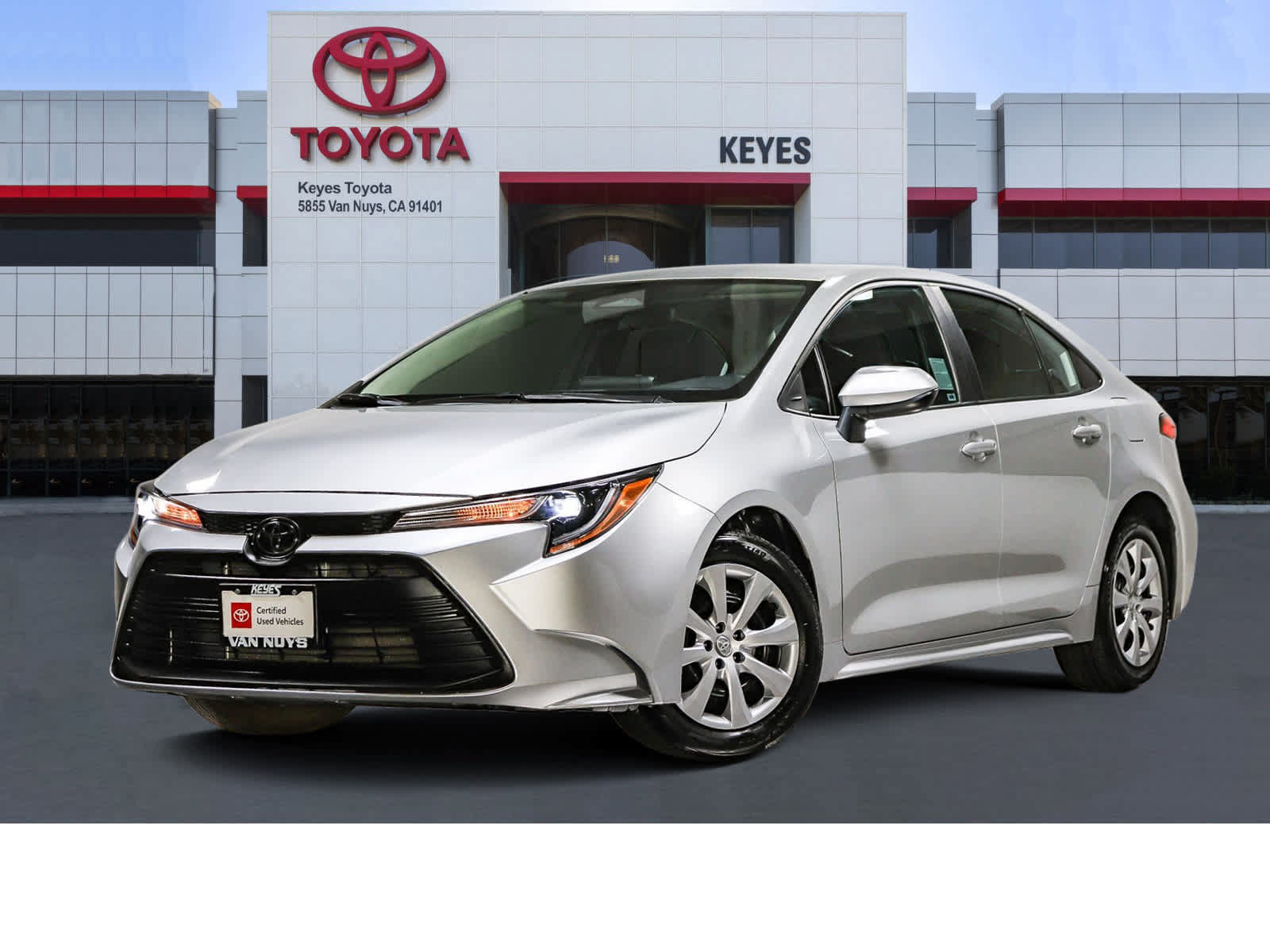 Certified 2025 Toyota Corolla LE FWD image 1