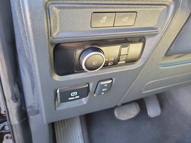 Used 2024 Ford Expedition Max Limited RWD image 29