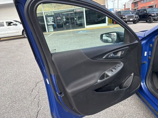 Used 2023 Chevrolet Malibu LS image 22