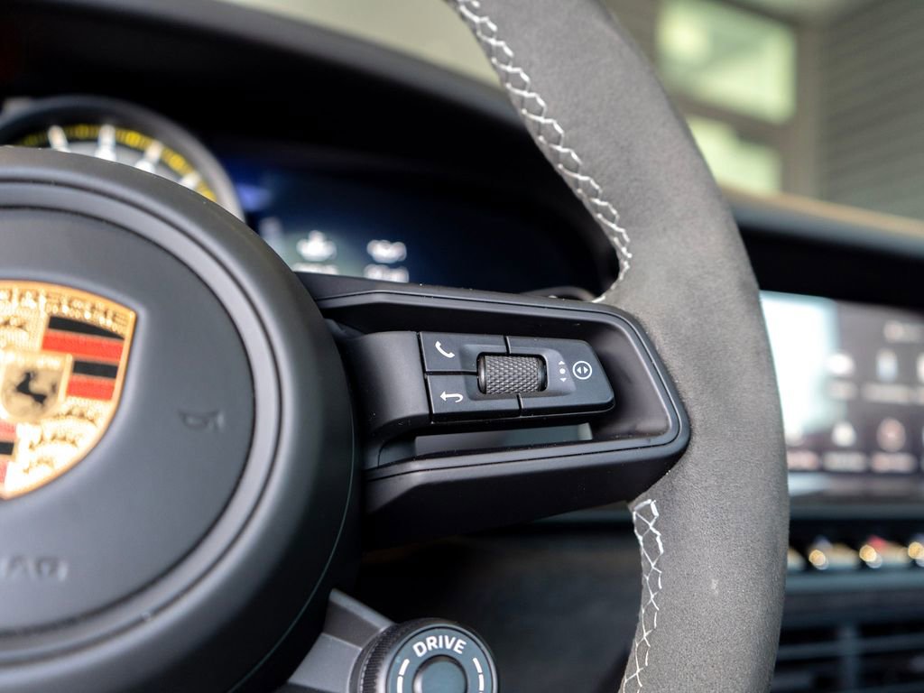 Used 2023 Porsche 911 GT3 image 22