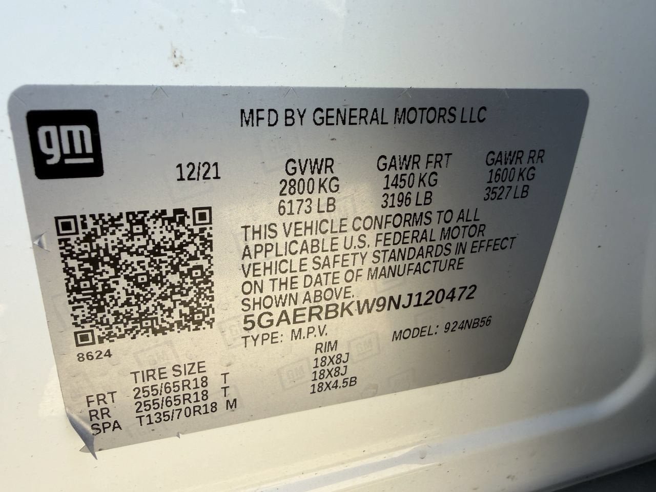 Used 2022 Buick Enclave Essence FWD image 27