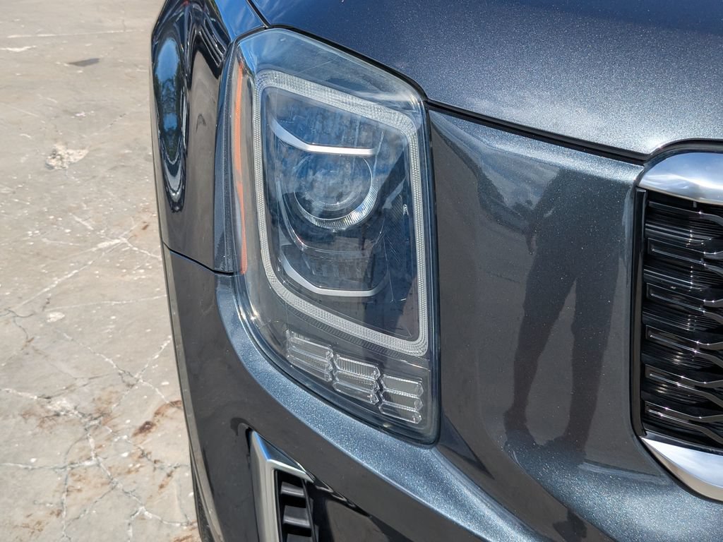 Certified 2022 Kia Telluride S FWD image 9