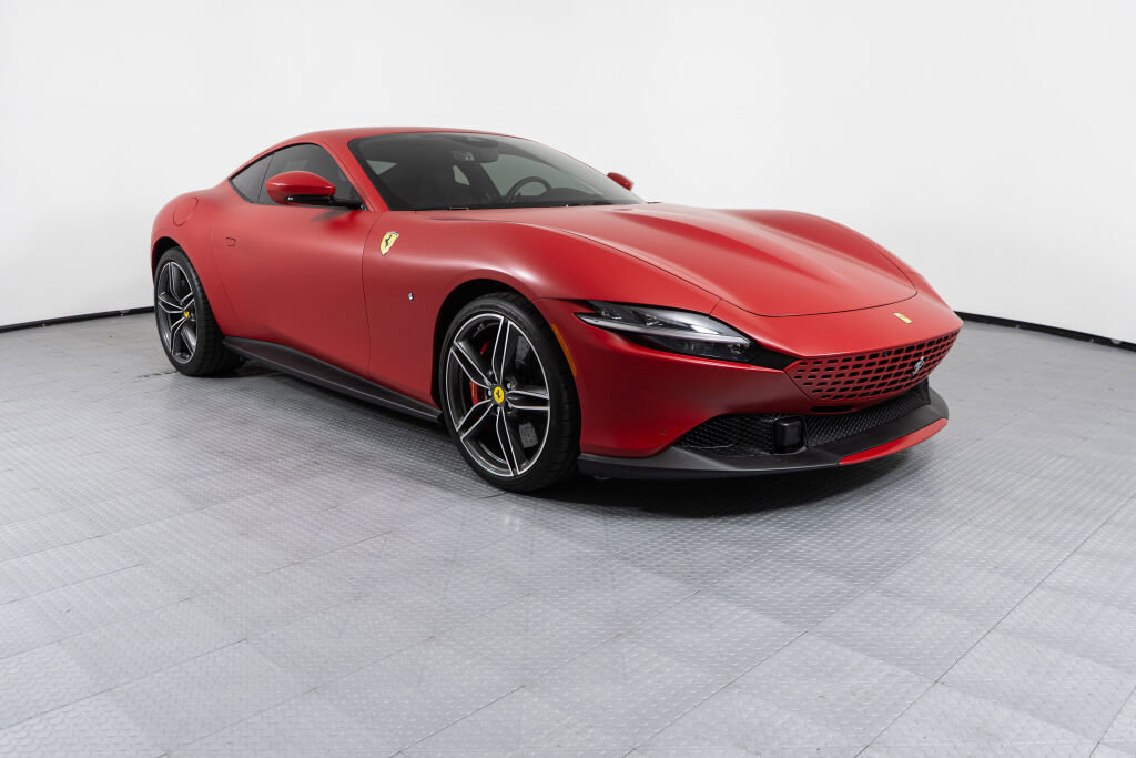 Certified 2024 Ferrari Roma image 3