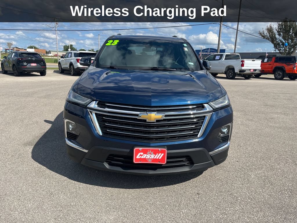 Used 2023 Chevrolet Traverse LT AWD/4WD image 10