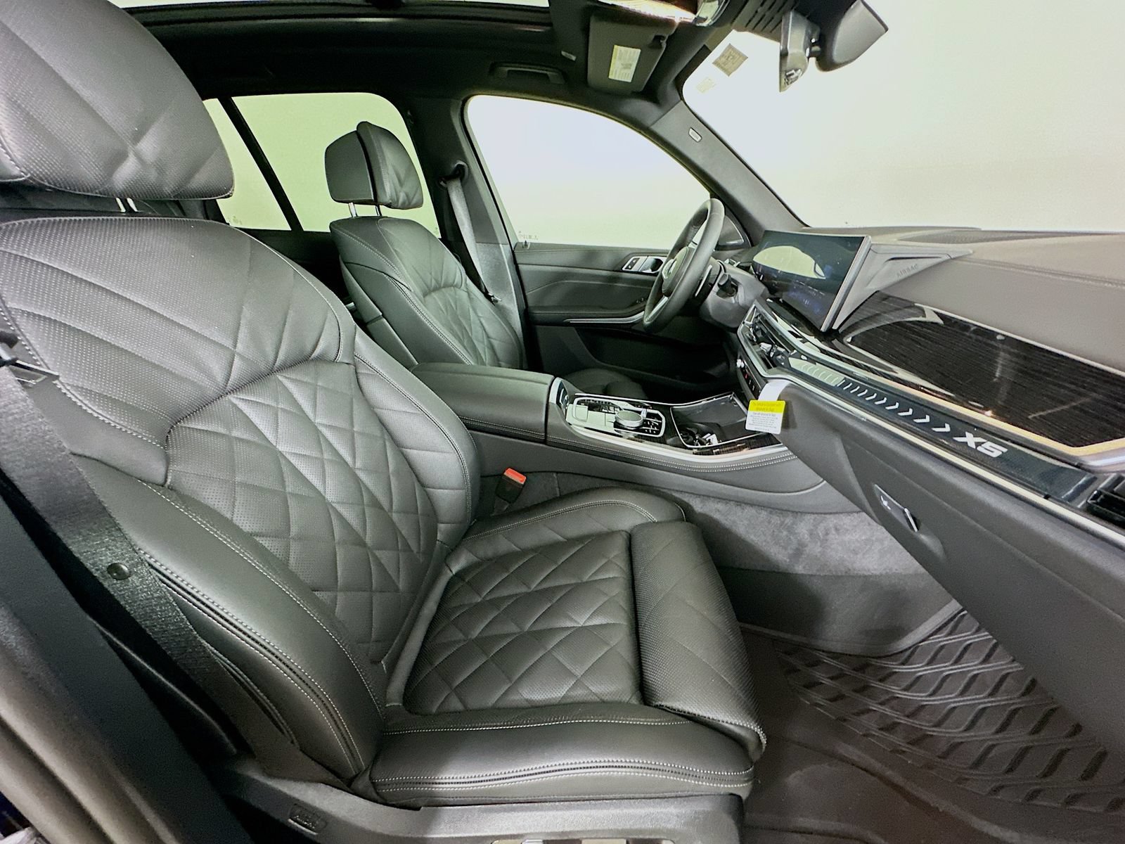 New 2026 BMW X5 xDrive40i w/ M Sport Package AWD/4WD image 43