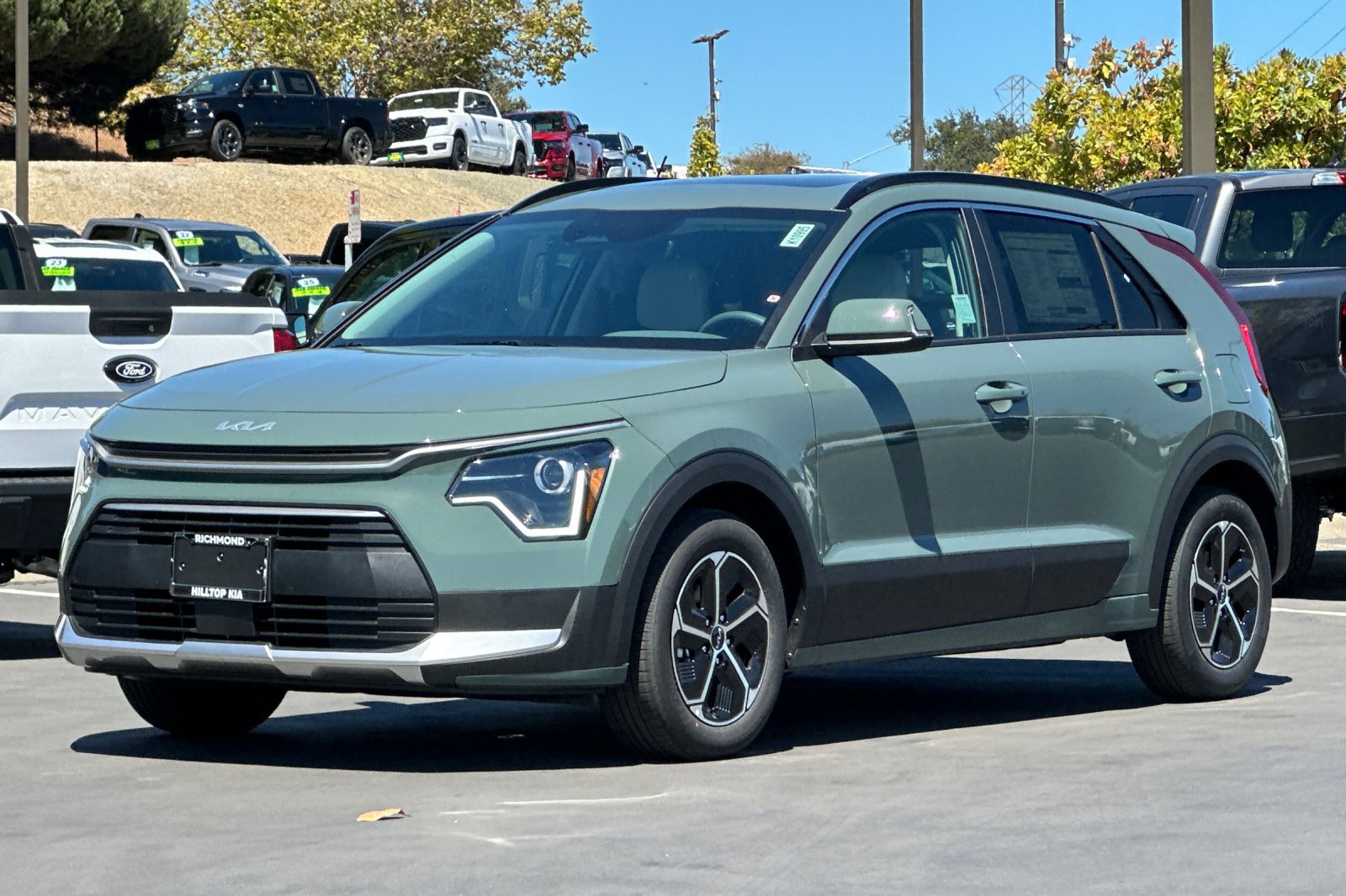 New 2026 Kia Niro EX w/ EX Premium Package FWD image 9