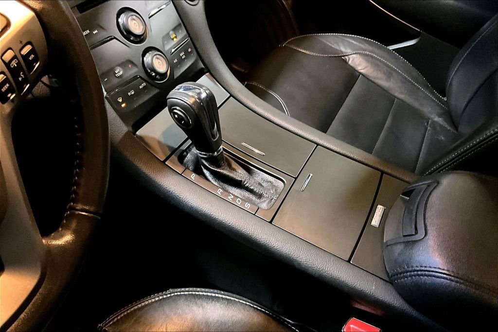Used 2013 Ford Taurus SEL image 28