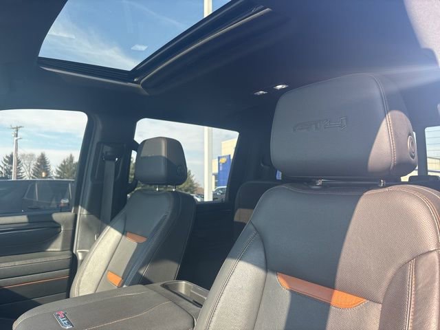Used 2024 GMC Sierra 2500 AT4 w/ AT4 Premium Plus Package image 12