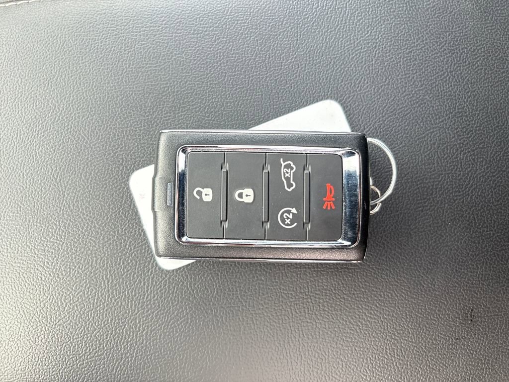 Used 2023 Jeep Grand Cherokee Altitude image 34