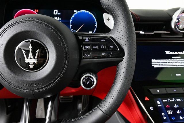 New 2026 Maserati GranTurismo Trofeo AWD/4WD image 13